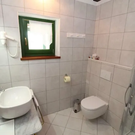 Casa Bandel * Komen